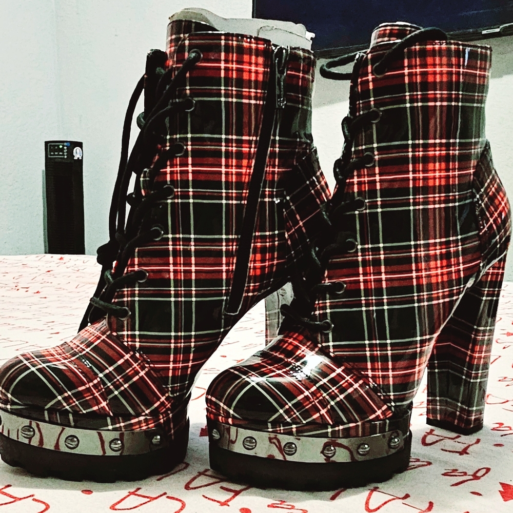 Jessica Simpson Red Plaid Lace-Up Boots